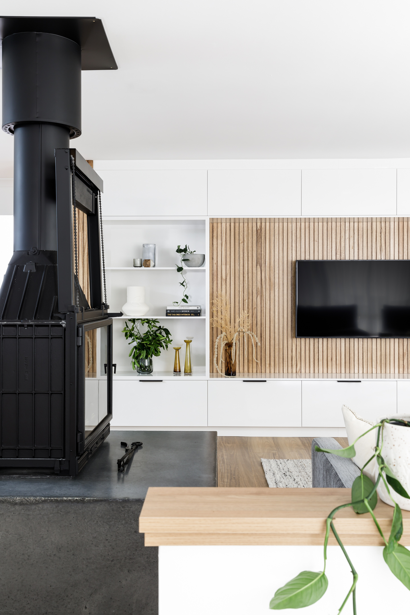 Home renovationdesign Perth living room by AppleLeaf Interiors